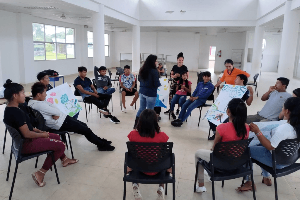 A group meets to discuss science