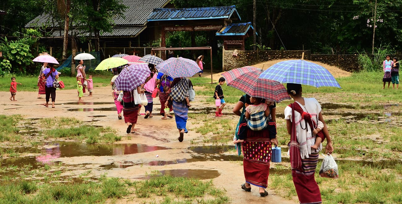 Mums travelling to project feature