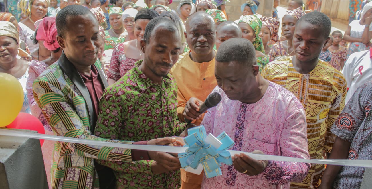 ribbon cutting feature