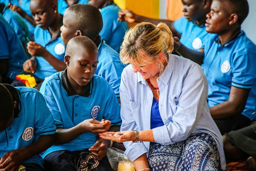 Linda and Violet bead making