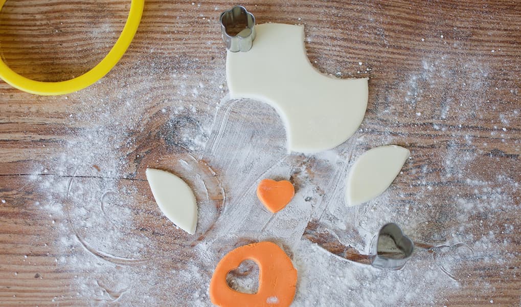 iced easter biscuit