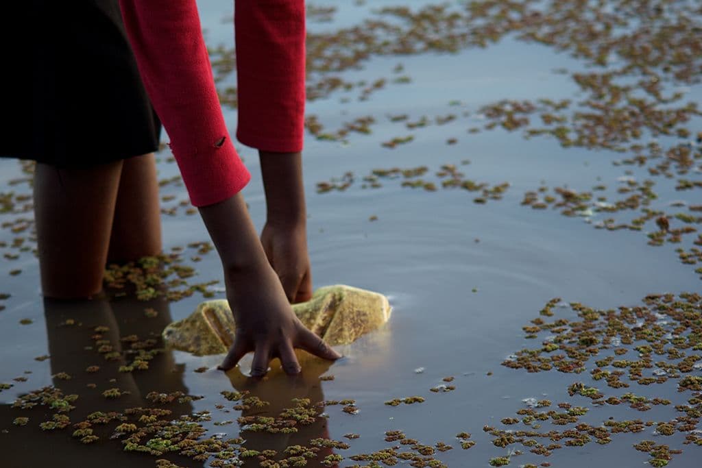 dirty water image