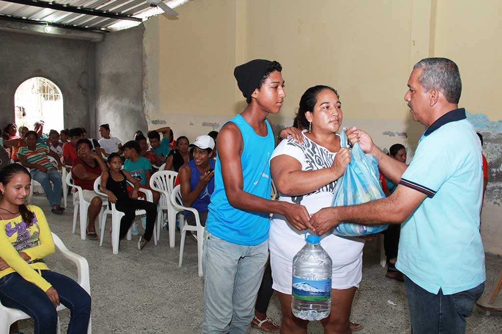 Distributing safe water supplies in Ecuador