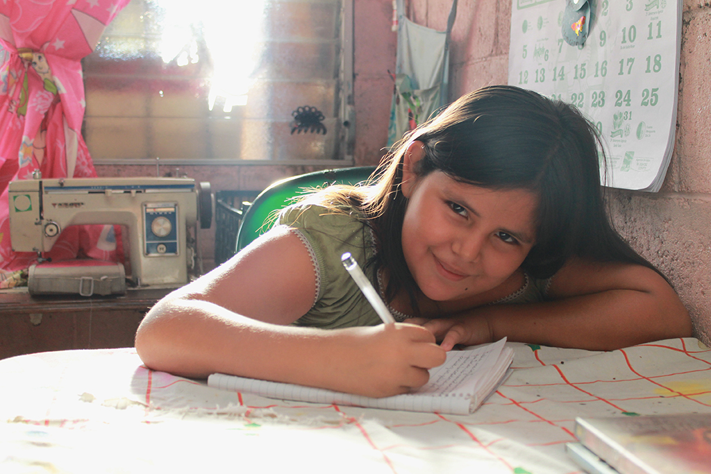 Reading in El Salvador