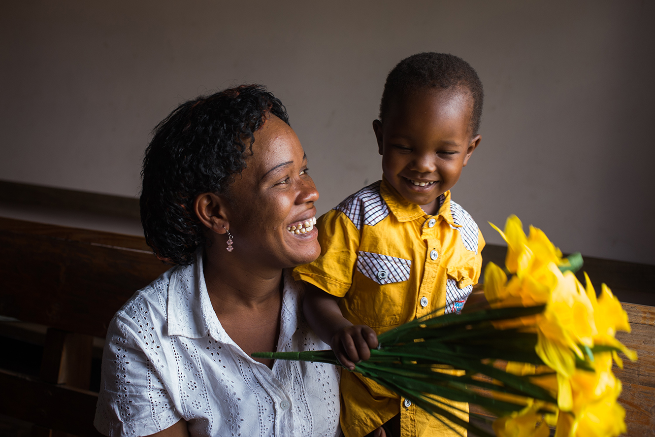 Our Child Survival Interventions mean mothers do not have to struggle alone, but can be surrounded by people who will love and support them to care for their child.