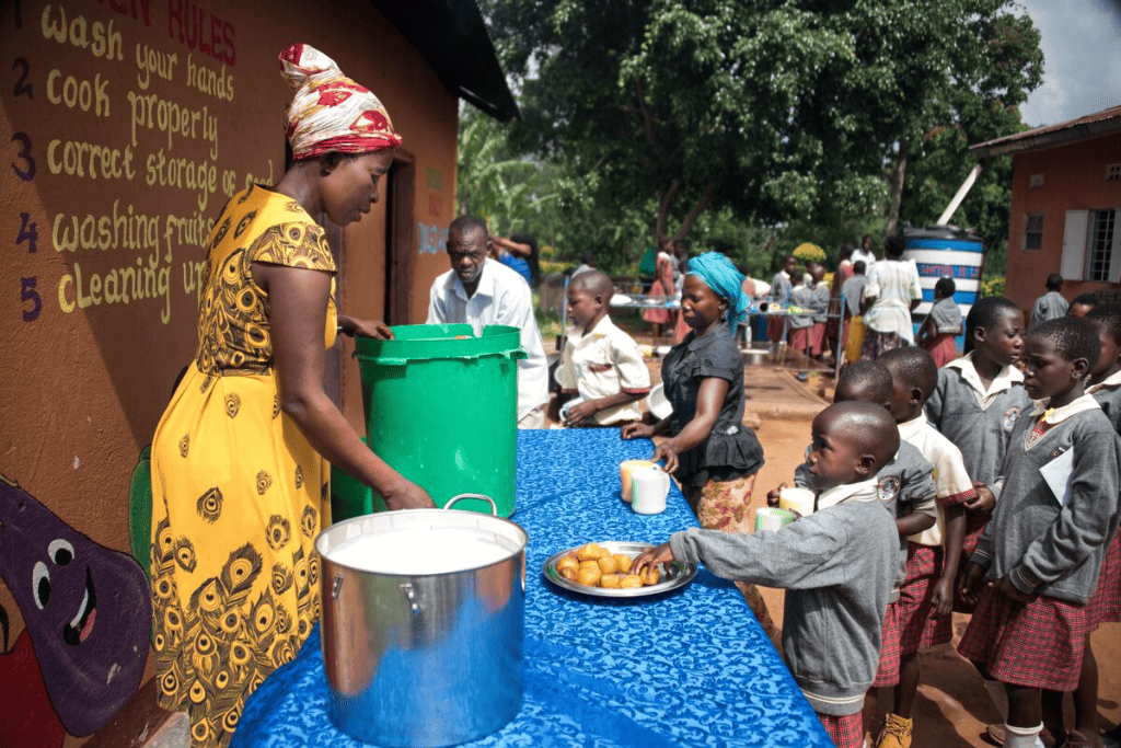 Lunchtime at a Compassion project in Uganda
